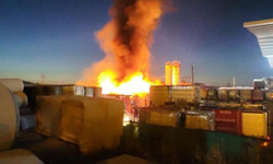 Manisa OSB'de fabrika yangını kontrol altına alındı